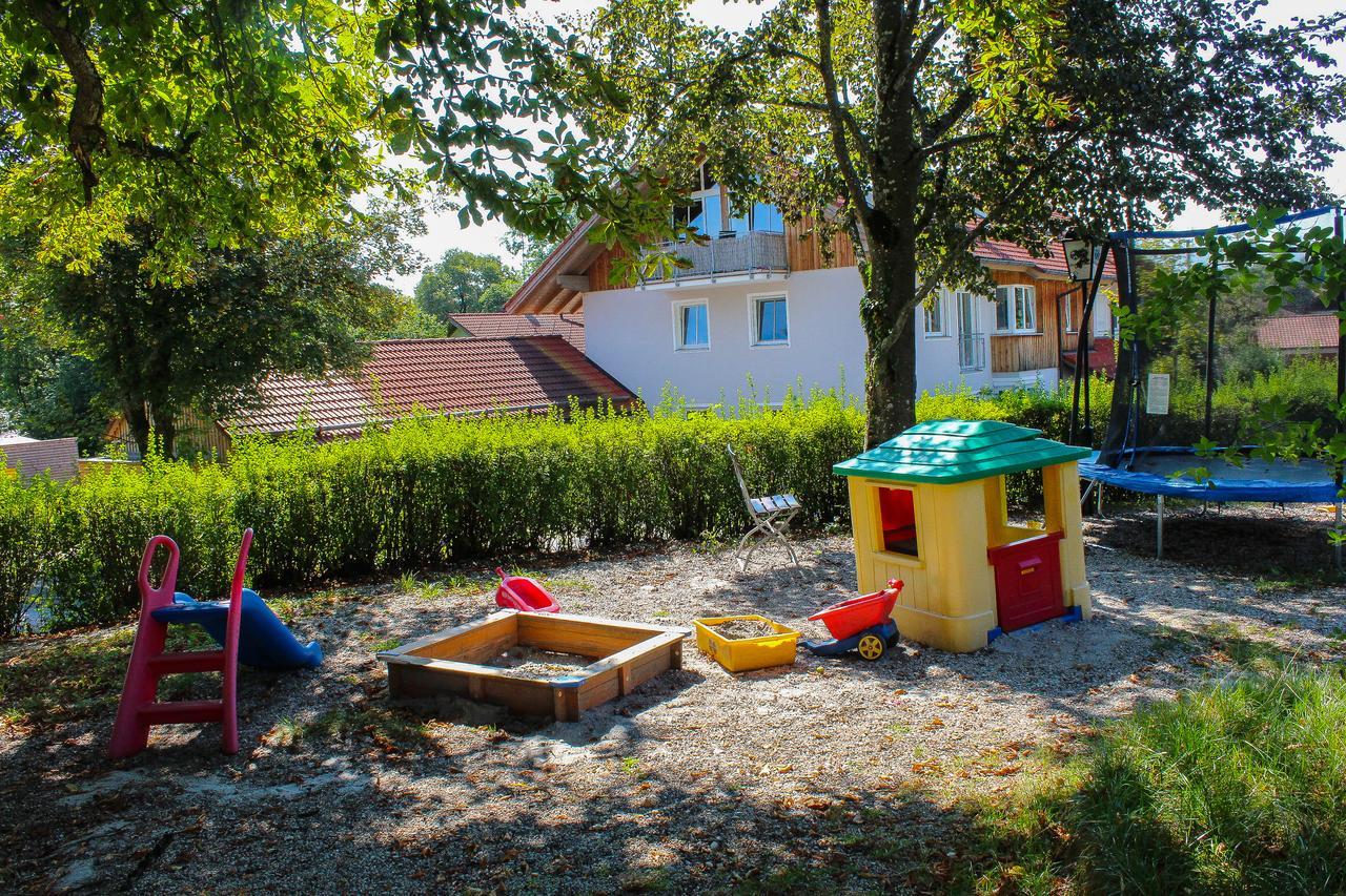 Gasthof Jaegerwirt Hohenschäftlarn Exterior photo